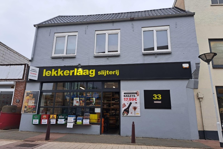 WinkelruimteaanGentsevaartstraat 33<br/> inAxel