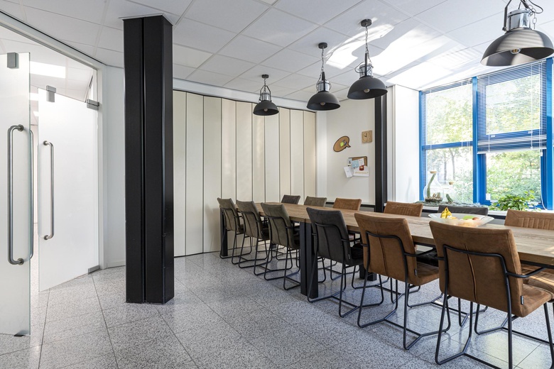 KantoorruimteaanHenry Dunantweg 28<br/> inAlphen aan den Rijn KantoorruimteaanHenry Dunantweg 28<br/> inAlphen aan den Rijn