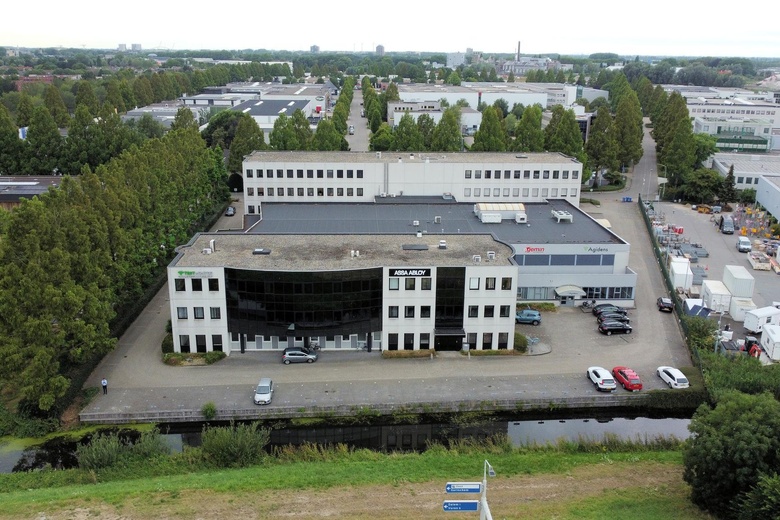 BedrijfsruimteaanStephensonweg 8<br/> inGorinchem BedrijfsruimteaanStephensonweg 8<br/> inGorinchem
