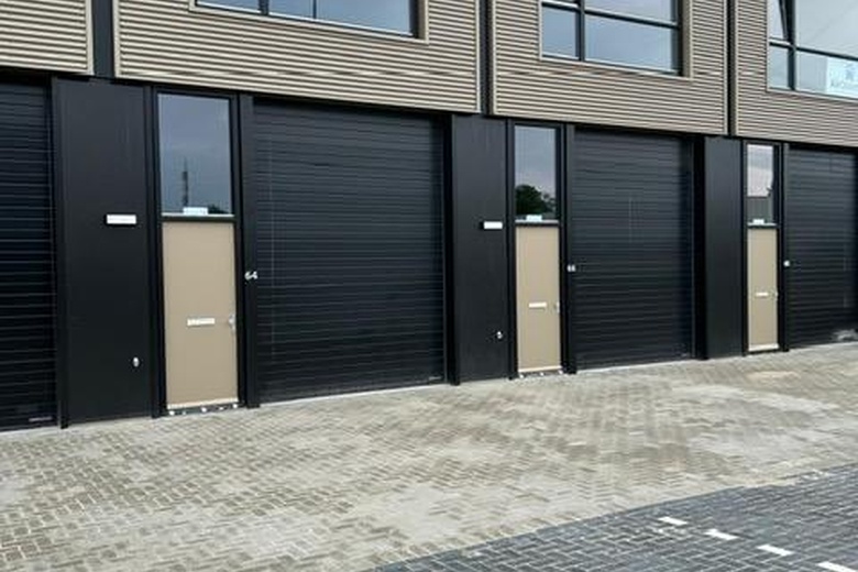 BedrijfsruimteaanJohn F. Kennedylaan 64<br/> inValkenswaard BedrijfsruimteaanJohn F. Kennedylaan 64<br/> inValkenswaard