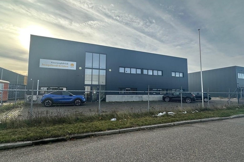 Bekijk foto 1 van Albert Einsteinweg 21