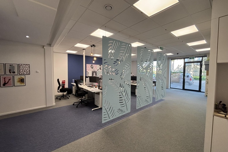 KantoorruimteaanPastoor Spieringsstraat 215<br/> inUden KantoorruimteaanPastoor Spieringsstraat 215<br/> inUden