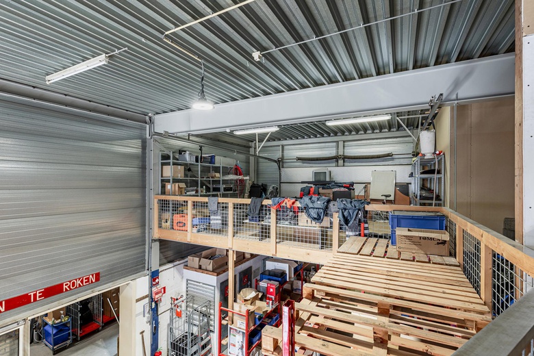 Bedrijfsruimteaande Maas 25 - 27<br/> inBest