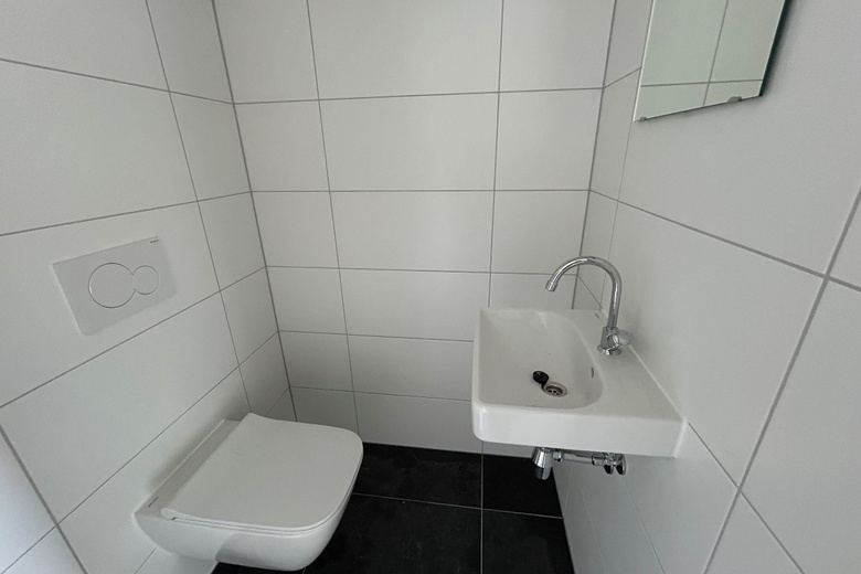 BedrijfsruimteaanHonderdland 976<br/> inMaasdijk