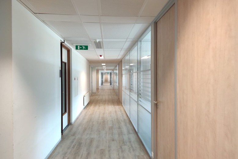 KantoorruimteaanJadelaan 14<br/> inHoofddorp