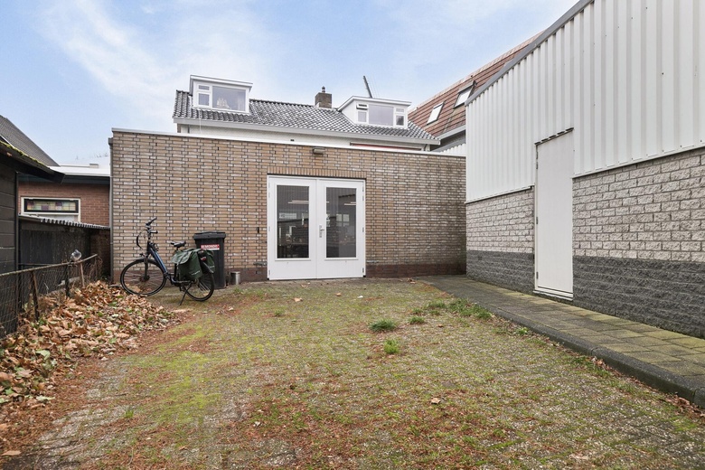 KantoorruimteaanStationsstraat 21<br/> inErmelo KantoorruimteaanStationsstraat 21<br/> inErmelo