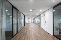 Bekijk foto 6 van Waalhaven O.z. 85