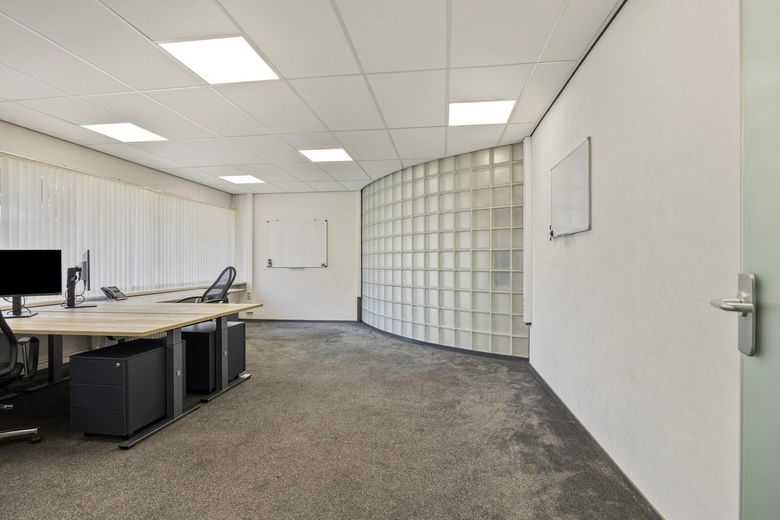 KantoorruimteaanAinsworthstraat 28<br/> inOldenzaal KantoorruimteaanAinsworthstraat 28<br/> inOldenzaal