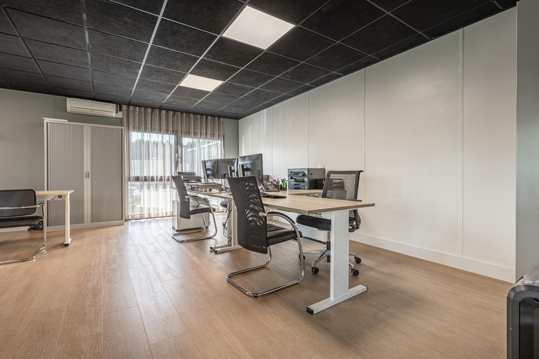 BedrijfsruimteaanKanaaldijk Zuid 1 c<br/> inSon en Breugel BedrijfsruimteaanKanaaldijk Zuid 1 c<br/> inSon en Breugel
