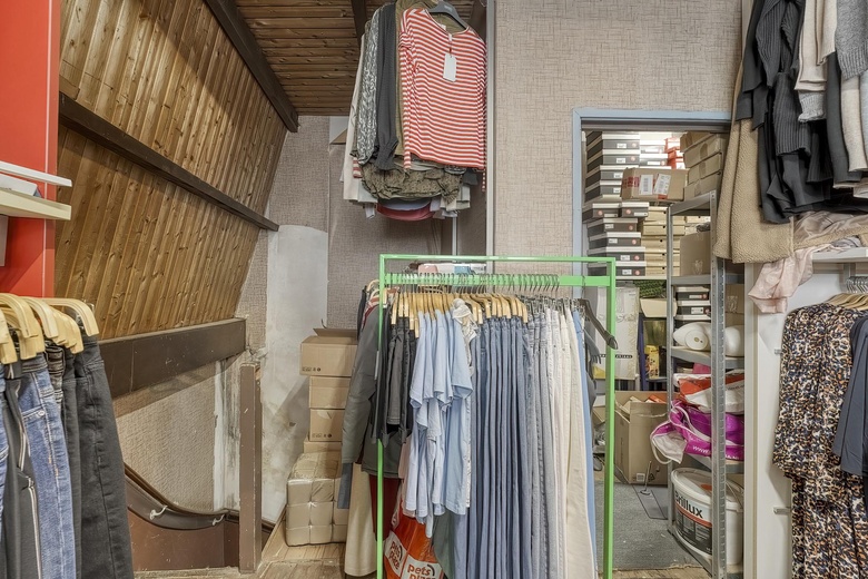 WinkelruimteaanHaarlemmerstraat 55<br/> inLeiden WinkelruimteaanHaarlemmerstraat 55<br/> inLeiden