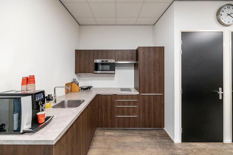 BedrijfsruimteaanNieuwland Parc 320<br/> inAlblasserdam BedrijfsruimteaanNieuwland Parc 320<br/> inAlblasserdam