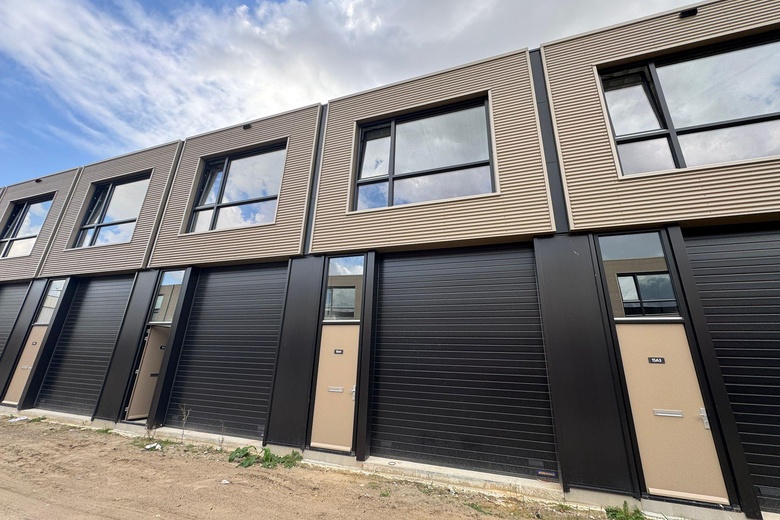 BedrijfsruimteaanHedikhuizerweg 15 A 5<br/> inDen Bosch