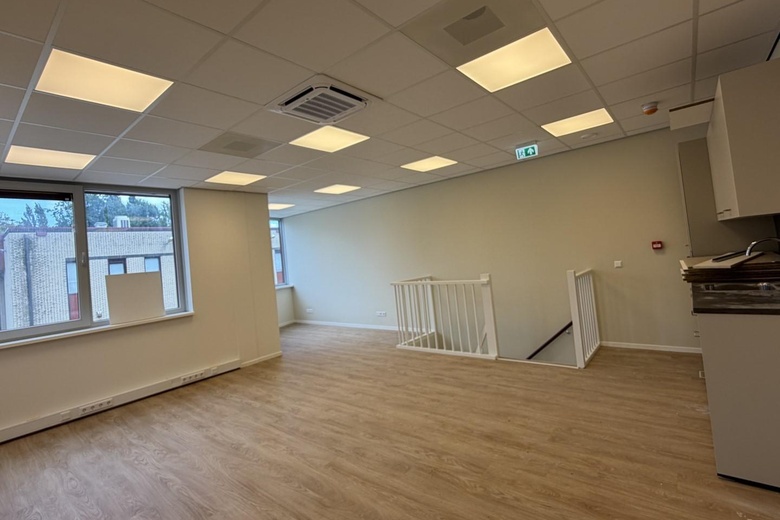 Bedrijfsruimte Dordrecht - Calandstraat 24 A - Foto 3