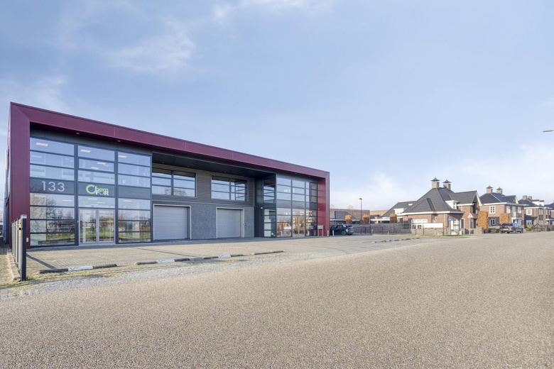 BedrijfsruimteaanAngelenweg 133<br/> inOss