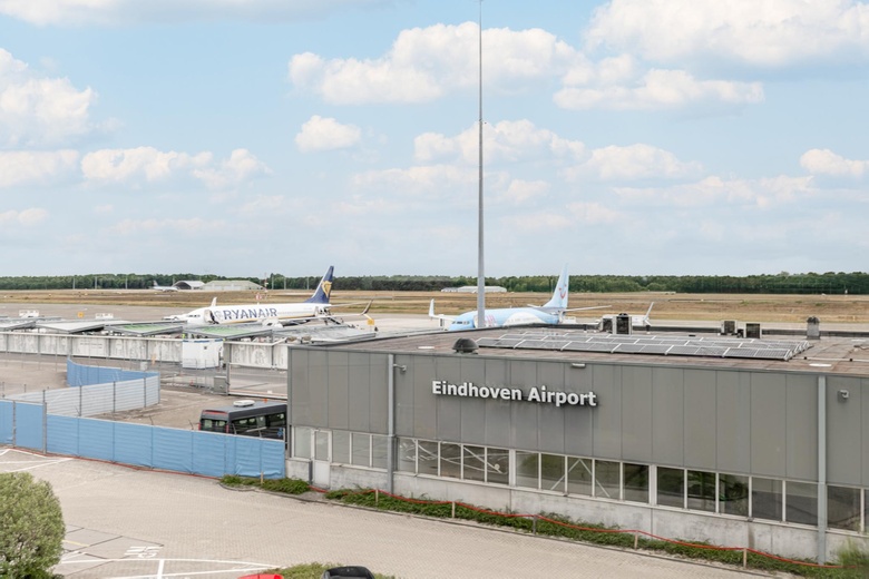 KantoorruimteaanLuchthavenweg 13<br/> inEindhoven KantoorruimteaanLuchthavenweg 13<br/> inEindhoven
