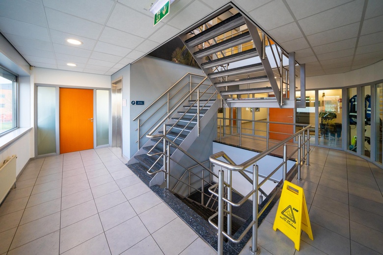 Bedrijfsruimte Dordrecht - Pieter Hoebeeweg 99 - Foto 20