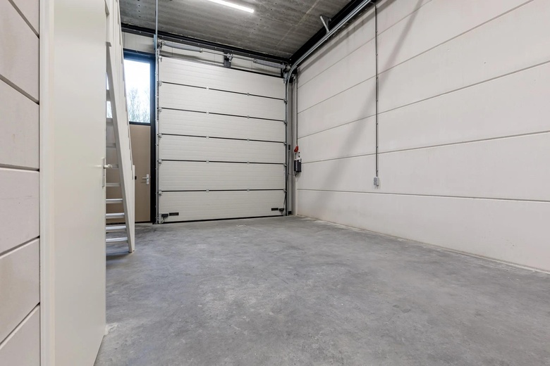 Bedrijfsruimteaande Waal 20 S<br/> inBest