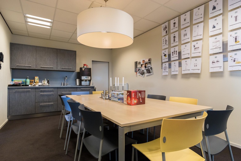 BedrijfsruimteaanVeldweg 14<br/> inHerkenbosch BedrijfsruimteaanVeldweg 14<br/> inHerkenbosch