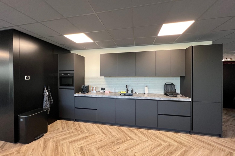 KantoorruimteaanStationspark 950 - 955<br/> inSliedrecht