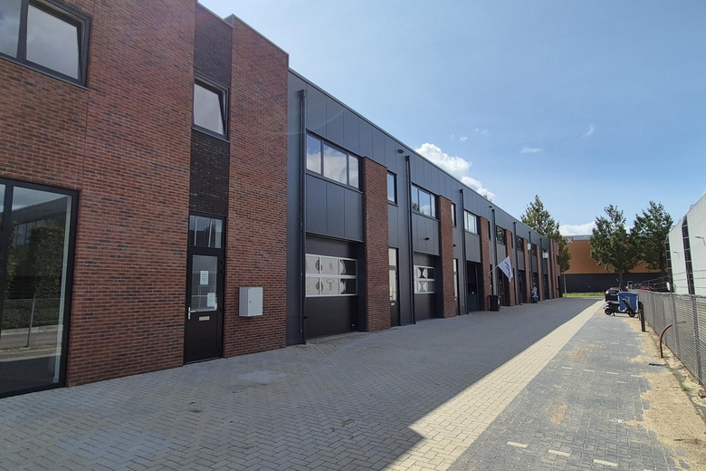 BedrijfsruimteaanStephensonweg 16 g<br/> inGorinchem BedrijfsruimteaanStephensonweg 16 g<br/> inGorinchem