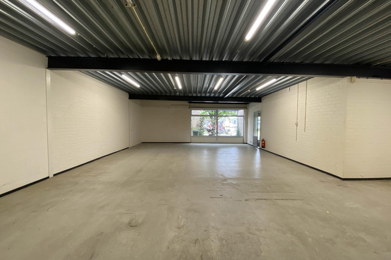 BedrijfsruimteaanVenbroekstraat 20<br/> inNieuwkuijk BedrijfsruimteaanVenbroekstraat 20<br/> inNieuwkuijk