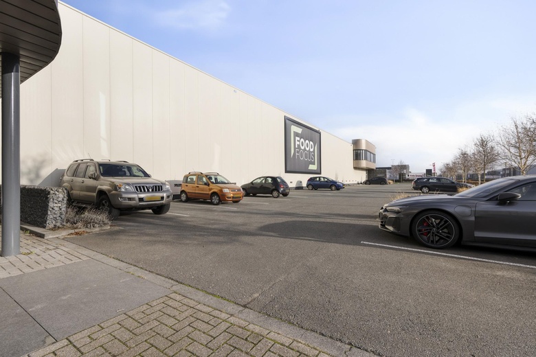 BedrijfsruimteaanGompenstraat 23<br/> inWaalwijk