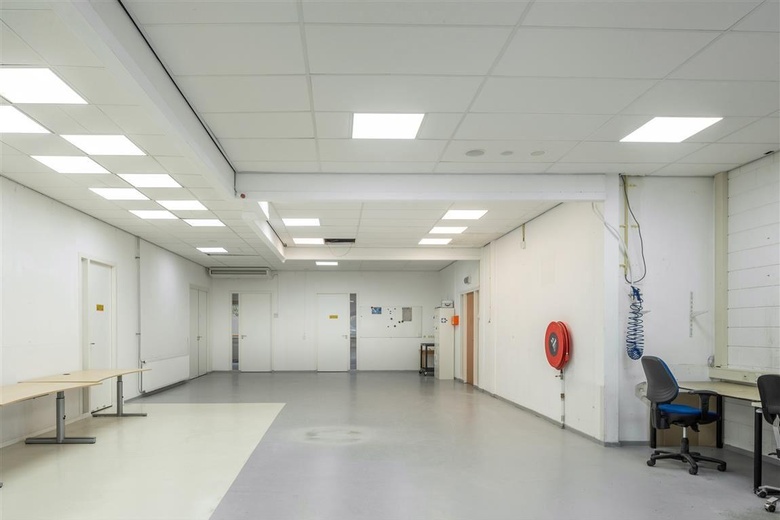 BedrijfsruimteaanNipkowweg 5 II<br/> inJoure BedrijfsruimteaanNipkowweg 5 II<br/> inJoure