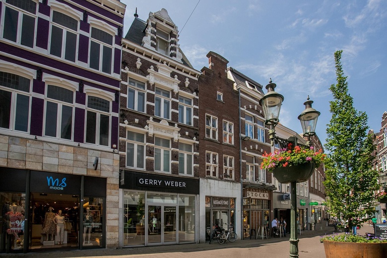 Bekijk foto 1 van Vleesstraat 26 Bekijk foto 1 van Vleesstraat 26