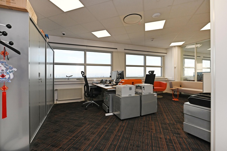 KantoorruimteaanMaanweg 174<br/> inDen Haag