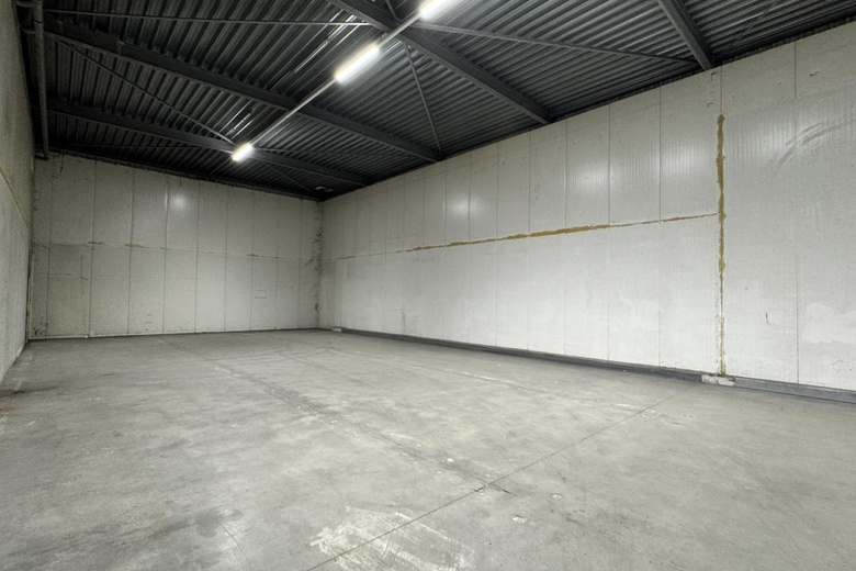 BedrijfsruimteaanDe Run 4444 - 4448<br/> inVeldhoven BedrijfsruimteaanDe Run 4444 - 4448<br/> inVeldhoven