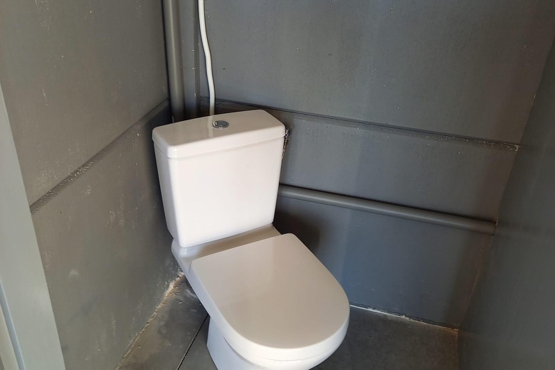 BedrijfsruimteaanZonnecelstraat 2 5<br/> inHattem BedrijfsruimteaanZonnecelstraat 2 5<br/> inHattem