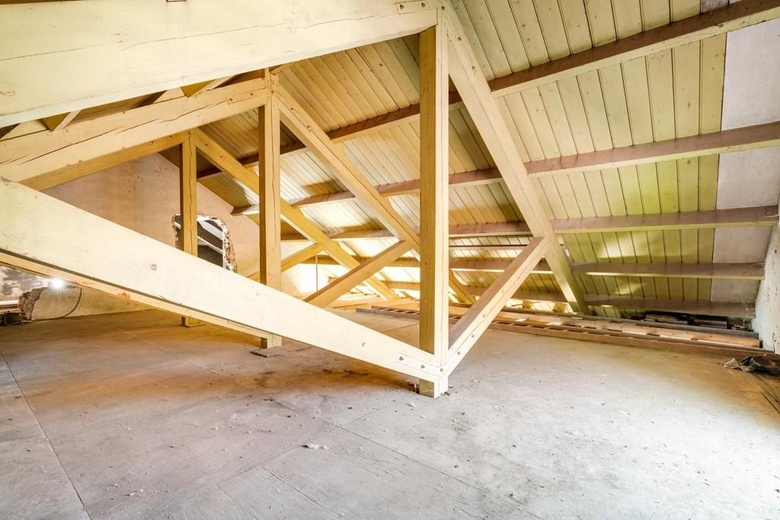 BedrijfsruimteaanZuiderdijk 7<br/> inBovenkarspel BedrijfsruimteaanZuiderdijk 7<br/> inBovenkarspel