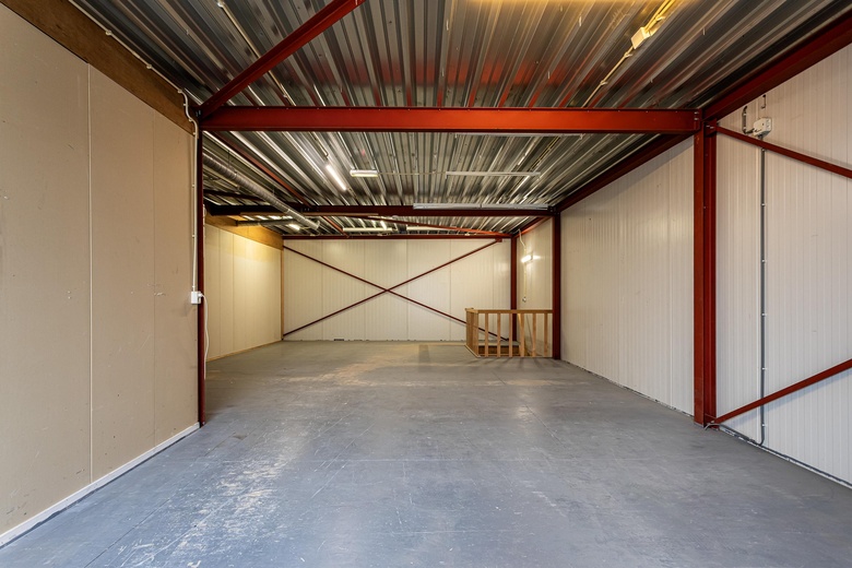 BedrijfsruimteaanSpoorstraat 19<br/> inBorculo