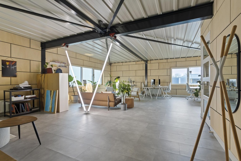 BedrijfsruimteaanCrommelinbaan 61 F<br/> inCruquius BedrijfsruimteaanCrommelinbaan 61 F<br/> inCruquius