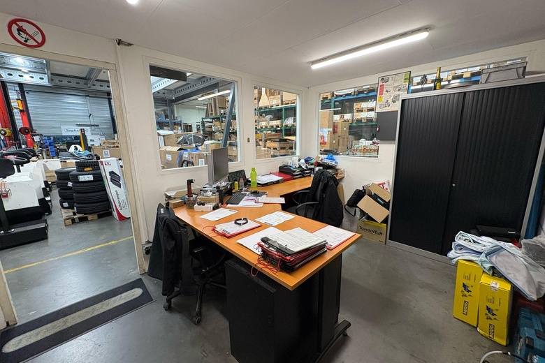 BedrijfsruimteaanMandenmakerstraat 150 - 152<br/> inHoogvliet