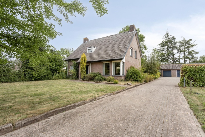 BedrijfsruimteaanEindhovenseweg 27 b<br/> inSon en Breugel