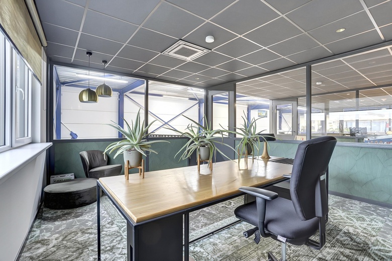 BedrijfsruimteaanCoenecoop 3 D 2<br/> inWaddinxveen