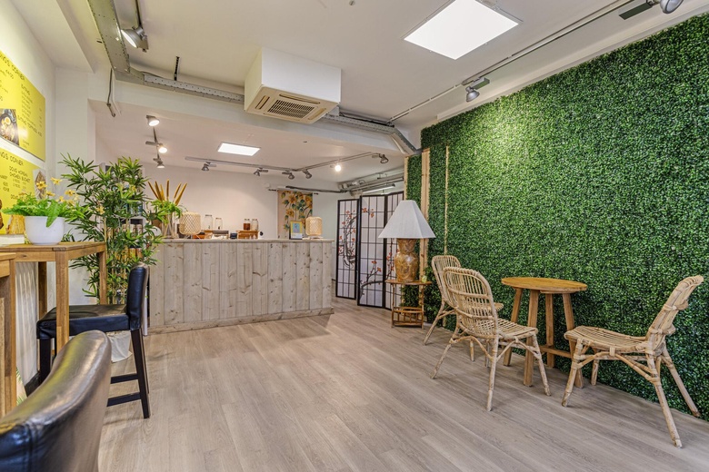WinkelruimteaanKrocht 12<br/> inHaarlem WinkelruimteaanKrocht 12<br/> inHaarlem