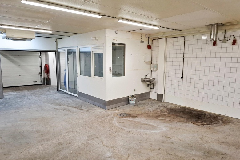 BedrijfsruimteaanIndustriestraat 22 C<br/> inIJmuiden BedrijfsruimteaanIndustriestraat 22 C<br/> inIJmuiden