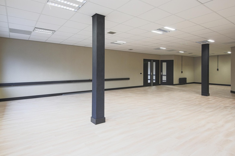 BedrijfsruimteaanSniep 77<br/> inDiemen