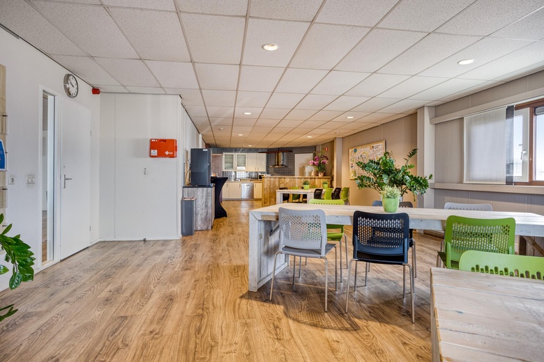 BedrijfsruimteaanPascalstraat 70<br/> inDordrecht BedrijfsruimteaanPascalstraat 70<br/> inDordrecht