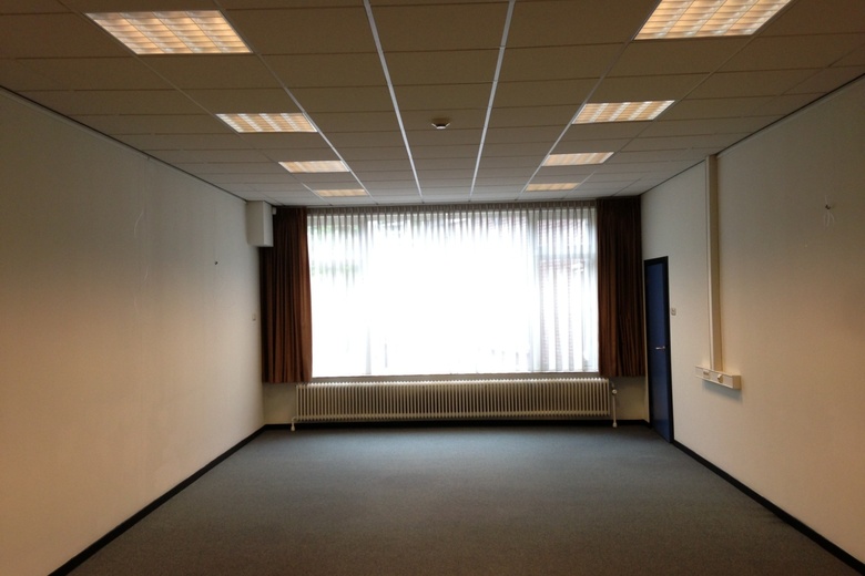 KantoorruimteaanSwalmerstraat 44 .<br/> inRoermond KantoorruimteaanSwalmerstraat 44 .<br/> inRoermond