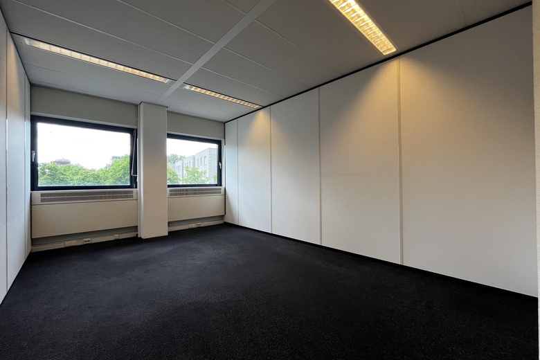 KantoorruimteaanVreeswijksestraatweg 22<br/> inNieuwegein