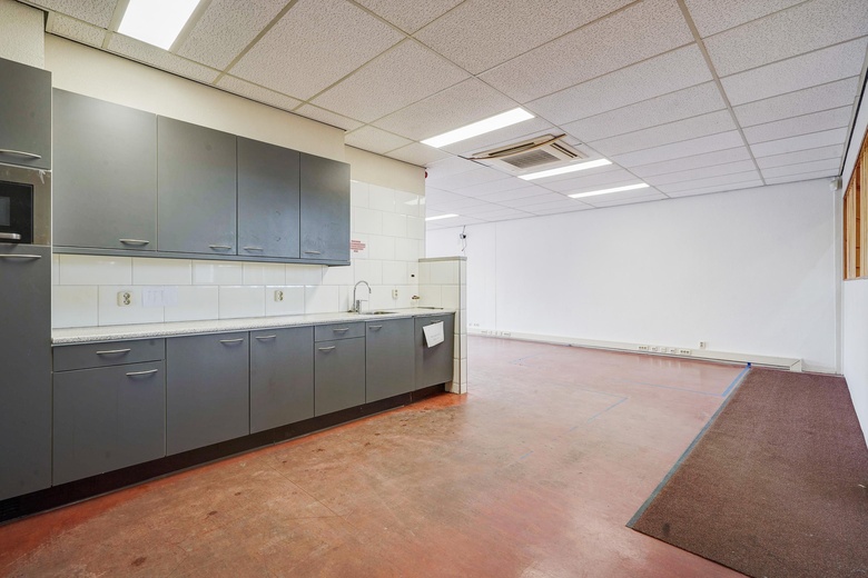 KantoorruimteaanPrinses Irenelaan 81<br/> inVoorburg