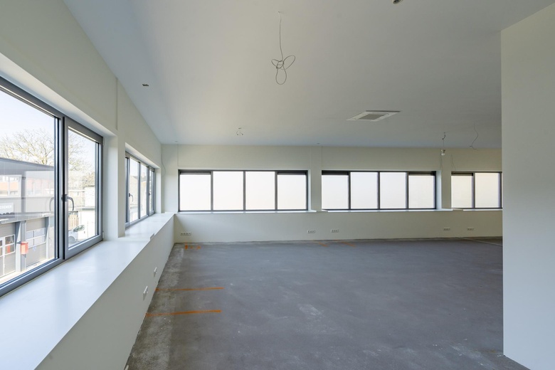 KantoorruimteaanRading 46 B<br/> inLoosdrecht KantoorruimteaanRading 46 B<br/> inLoosdrecht