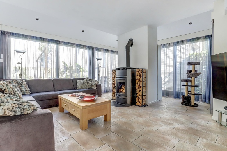 BedrijfsruimteaanBreedijk 20 - 22<br/> inHelmond