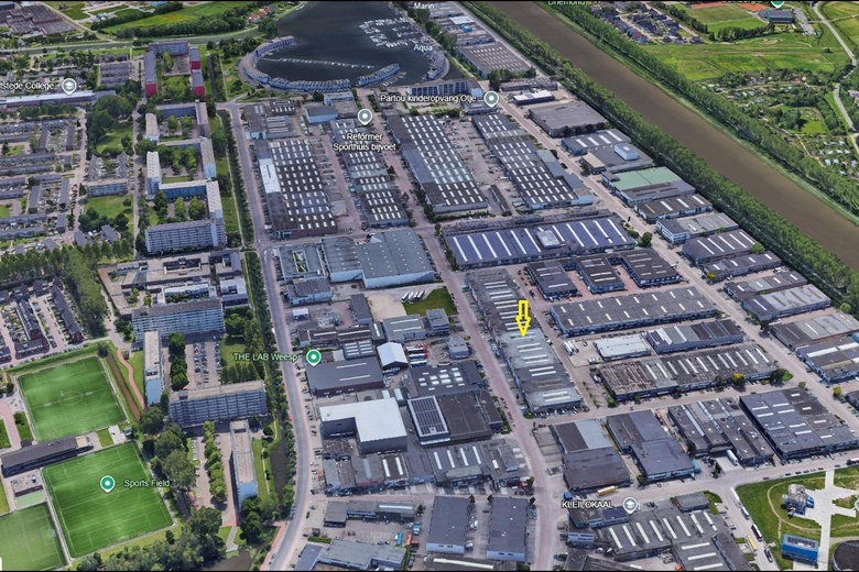BedrijfsruimteaanPampuslaan 153<br/> inWeesp