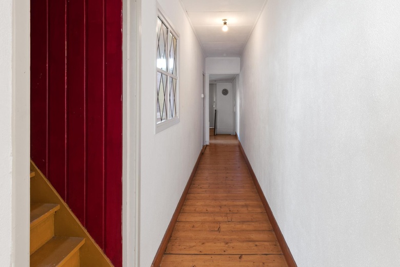 WinkelruimteaanRaadhuisstraat 33<br/> inRoosendaal WinkelruimteaanRaadhuisstraat 33<br/> inRoosendaal