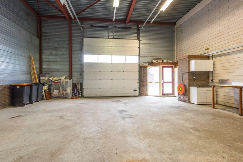 BedrijfsruimteaanZanddijk 10<br/> in's-Gravenzande