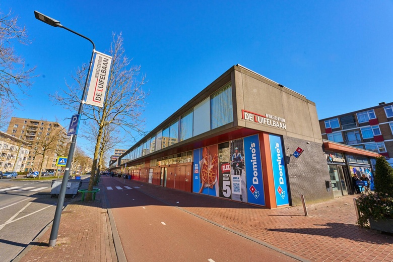 WinkelruimteaanVijfMeiplein 41<br/> inLeiden WinkelruimteaanVijfMeiplein 41<br/> inLeiden